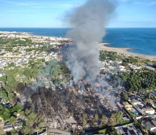 Wenn der Campingtraum in Flammen aufgeht: Was tun nach einem Brand? Brand_Camping_Sables d’Or