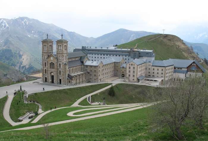 Tränen in den Alpen – Unterwegs in La Salette