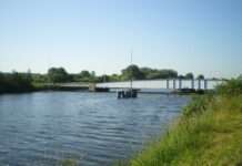 Schlimme Entdeckung im Kanal von Caen: Ein grausames Puzzle findet sein letztes Teil Canal_de_Caen_Wikipedia