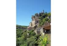 Zwischen Felsen und Himmel – ein Besuch in Rocamadour Rocamadour_Wikipedia