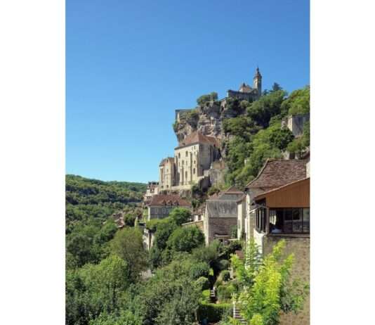 Zwischen Felsen und Himmel – ein Besuch in Rocamadour Rocamadour_Wikipedia