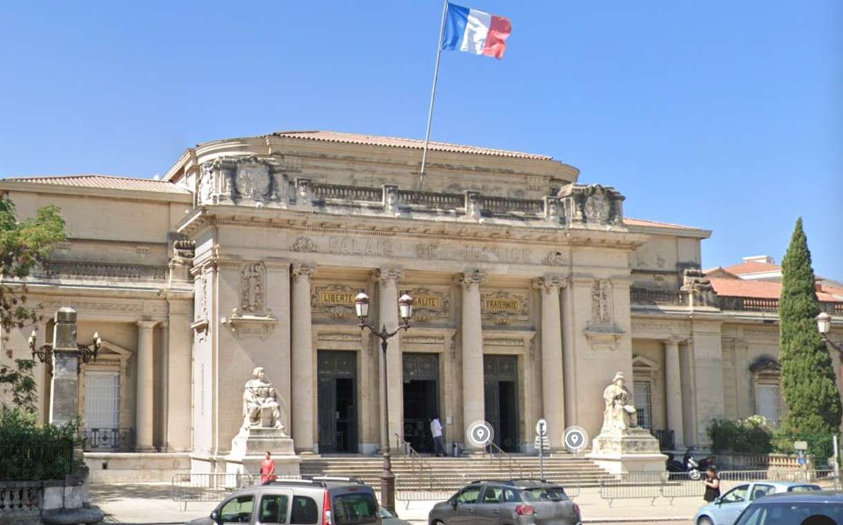 Wie ein Verurteilter dem Gericht entkam – Die irre Flucht eines Wiederholungstäters aus dem Gericht in Toulon