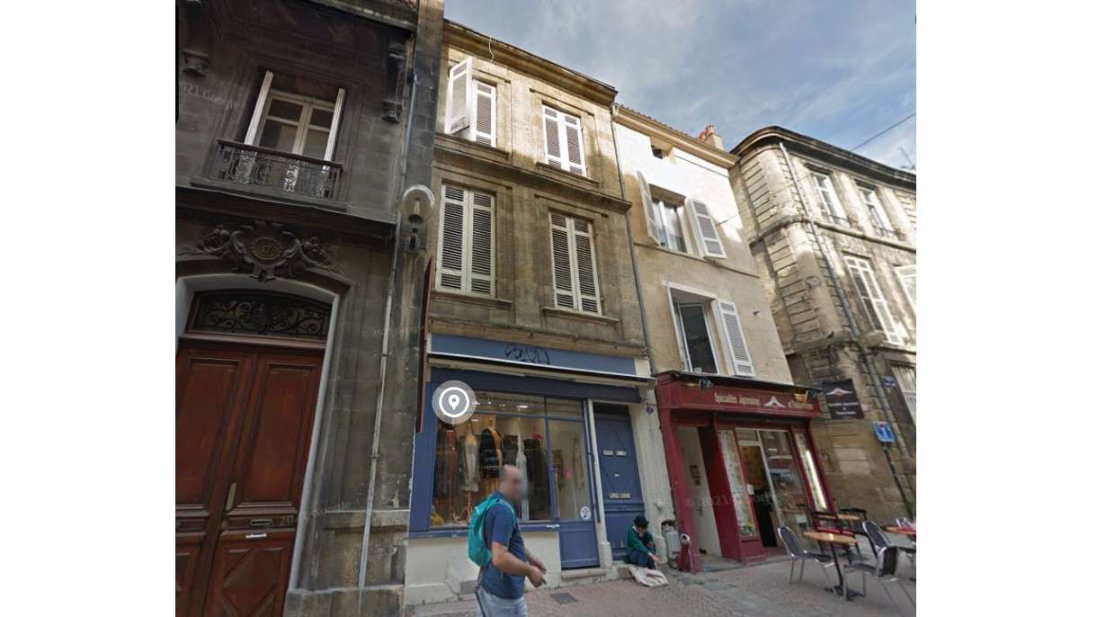 Einsturz-Alarm in Bordeaux: Drei Wohnhäuser evakuiert – bröckelnder Schornstein sorgt für Chaos