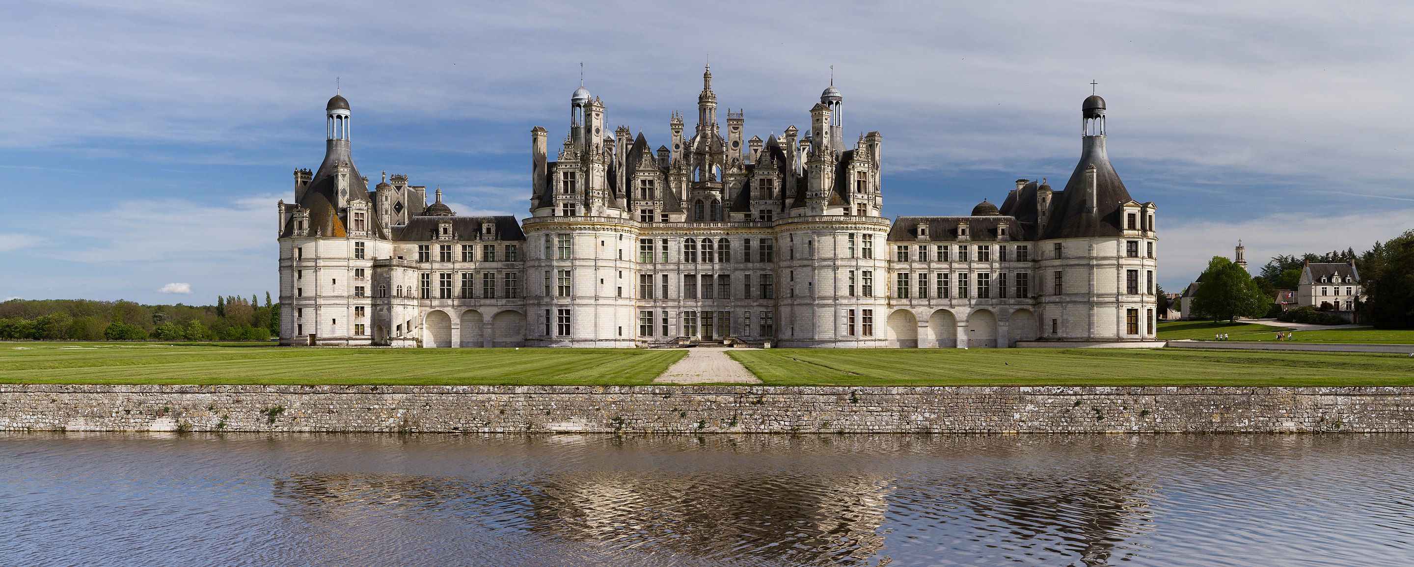 Chambord ruft um Hilfe: Die bedrohte „Aile François Ier“ muss gerettet werden