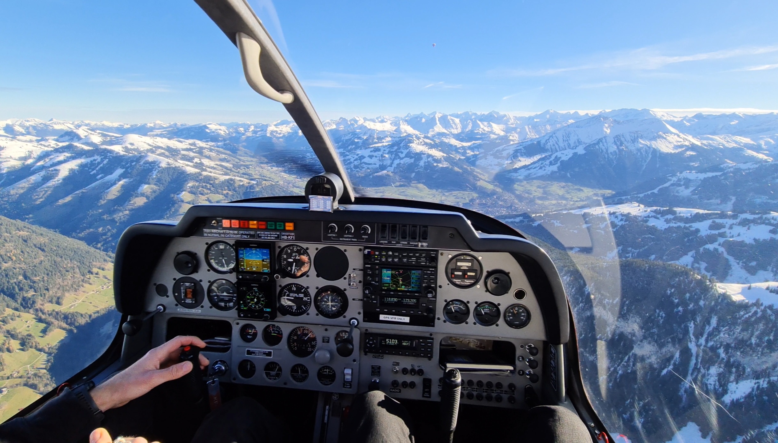 Flugzeugabsturz bei Vif (Isère): Pilot tot geborgen