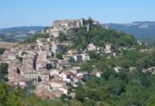 Cordes-sur-Ciel – Wo der Himmel den Boden küsst Cordes_sur_ciel_vue_du_Grain_de_Sel