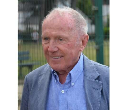 Gefährdete Schönheit gerettet: François Pinault spendet 800.000 Euro für Barockjuwel der Bretagne François_Pinault_Wikipedia