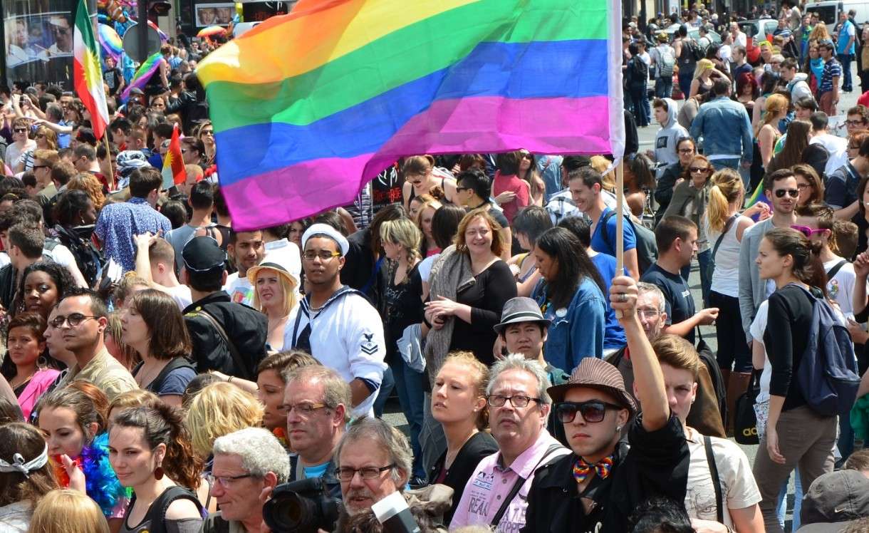 Konflikt um die Pariser Pride 2025: Wenn rechte Ideologie auf queere Sichtbarkeit trifft
