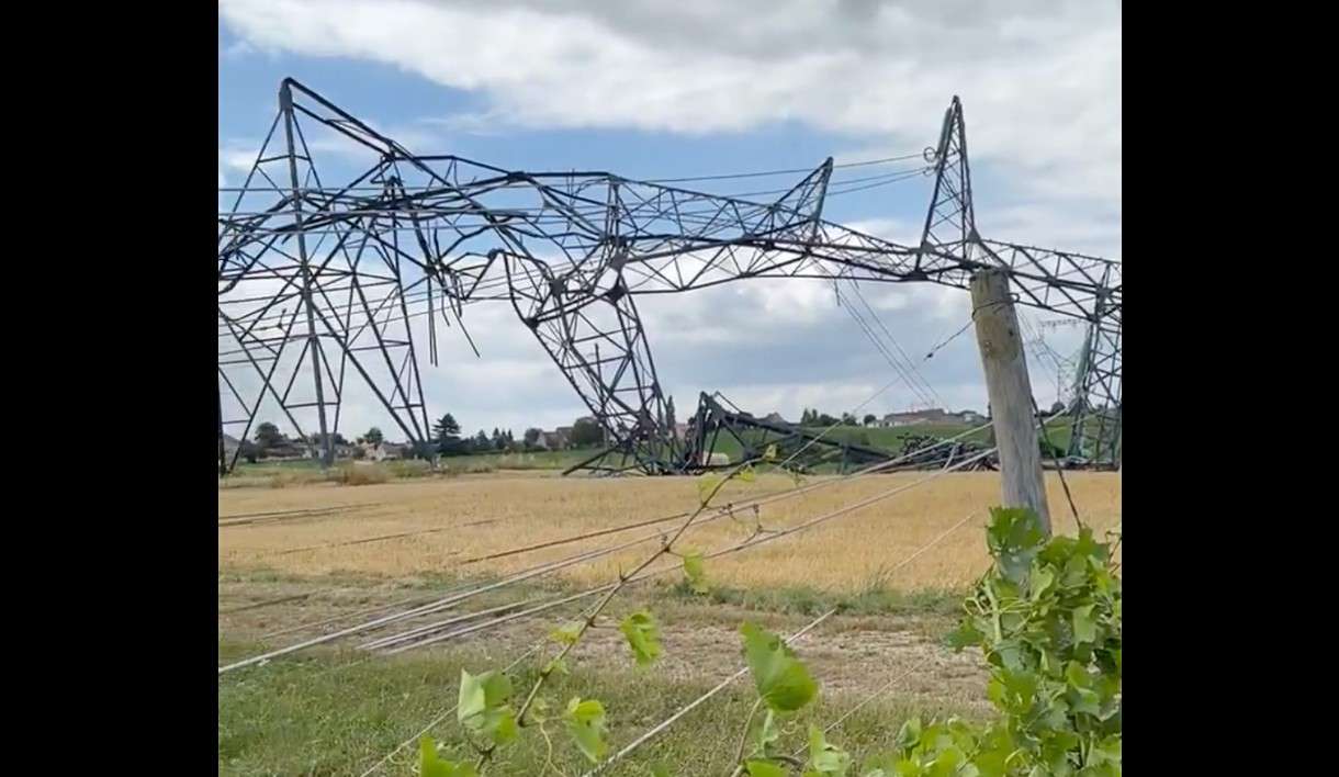 Gewaltige Unwetter reißen Stromleitungen nieder – Frankreich kämpft mit massiven Ausfällen