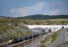 Kupferdiebstahl legt Europas Schienenknoten lahm – was steckt hinter dem Kabel-Klau in Lille? TGV_Euro_Tunnel_Wikipedia