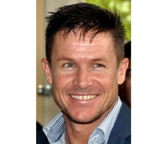 Sturz aus den Wolken – Felix Baumgartner stirbt bei Paragliding-Unfall Felix_Baumgartner_Wikipedia