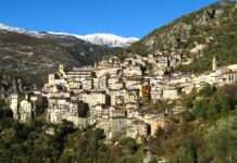 Verwoben in Fels und Himmel: Ein Streifzug durch Saorge in den Alpes-Maritimes Saorge_vue_generale