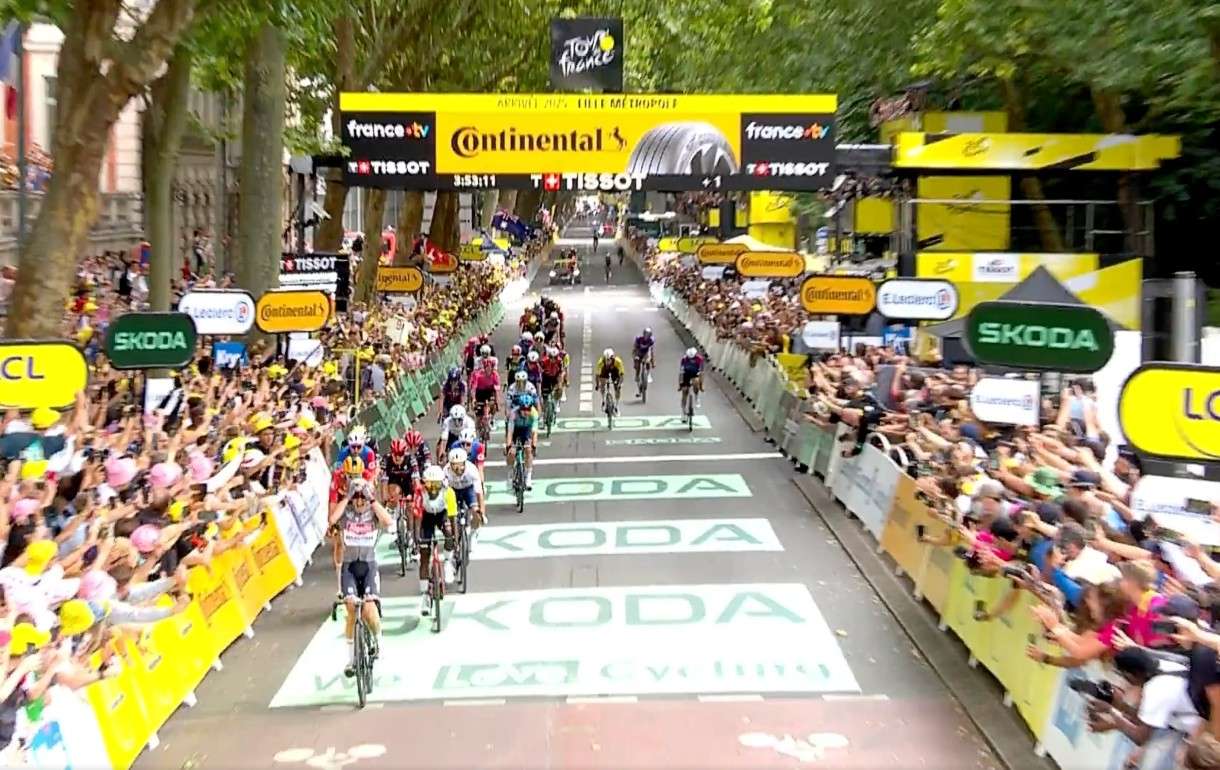 Triumph, Stürze und Jubel – So startete die Tour de France 2025 in Lille