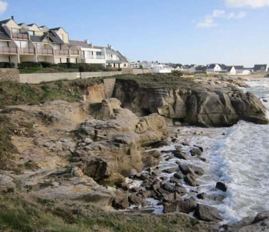 Wenn das Meer sich holt, was eigentlich uns gehört – Alarmstimmung in Ploemeur Ploemeur