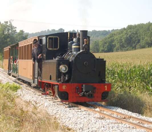 Dampflok-Idylle auf Schienen: Der Chemin de Fer Touristique du Tarn ist zurück Petit_Train_du_Tarn_Wikipedia