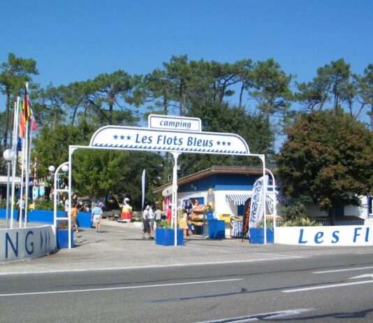 Tragödie im „Camping les Flots Bleus“: Vierjähriger ertrinkt in der Poolanlage Camping-les-Flots-bleues_ScreenGoogle