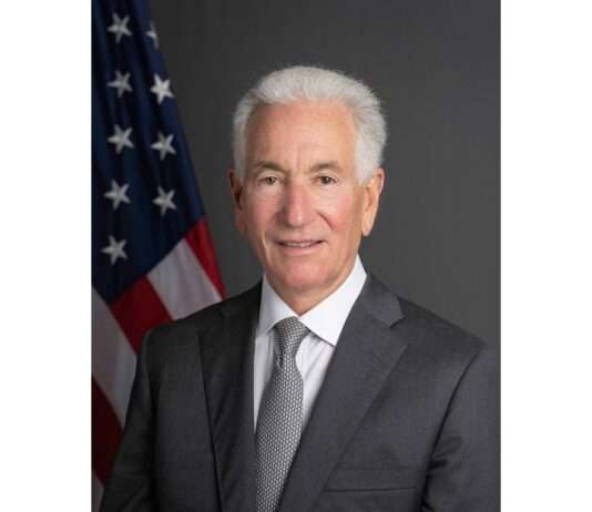 Paris und Washington im Clinch: Antisemitismusvorwürfe belasten das transatlantische Verhältnis Charles-Kushner_Wikipedia