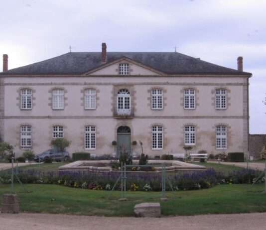 Feuer über Veyrac – wenn Geschichte in Flammen steht Chateau-cosse-veyrac