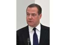 Atomare Abschreckung in der Rhetorikfalle – Russland warnt vor US-U-Boot-Entsendung und vor Eskalation Dimitri_Medwedew_Wikipedia