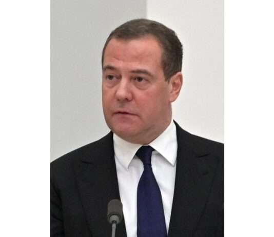 Atomare Abschreckung in der Rhetorikfalle – Russland warnt vor US-U-Boot-Entsendung und vor Eskalation Dimitri_Medwedew_Wikipedia