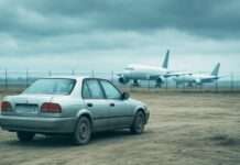 Billig parken kann teuer werden – Die kriminelle Masche unseriöser Flughafenparkplätze Flughafen_Parken_Illustration