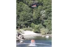 Flammen, Wasser: Crash eines Löschhubschraubers in der Bretagne Helikopter_Wasser_Löschflugzeug_Wikipedia