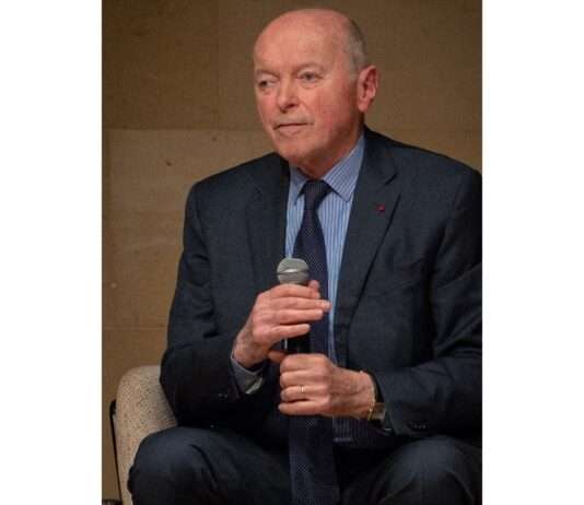 Frankreichs sprachpolitischer Eigensinn: Die Loi Toubon und der Kampf gegen die Dominanz der USA Jacques_Toubon_Wikipedia_2023