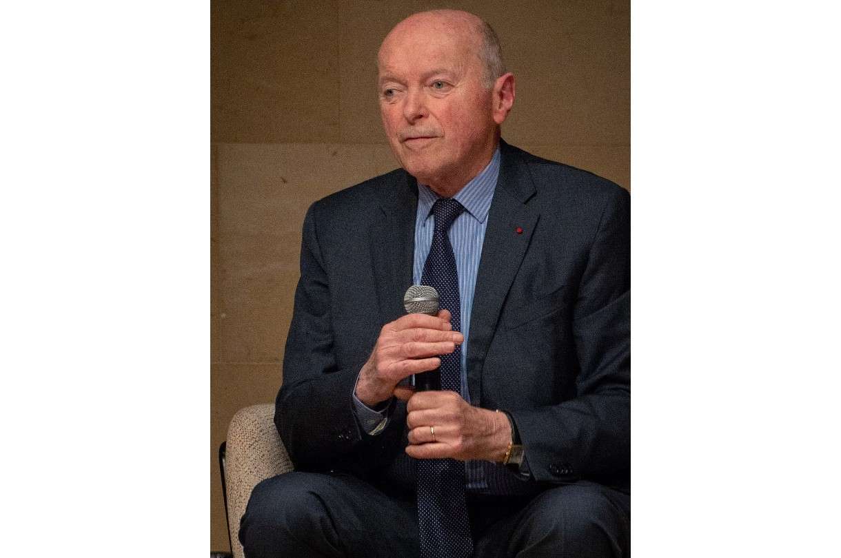 Frankreichs sprachpolitischer Eigensinn: Die Loi Toubon und der Kampf gegen die Dominanz der USA