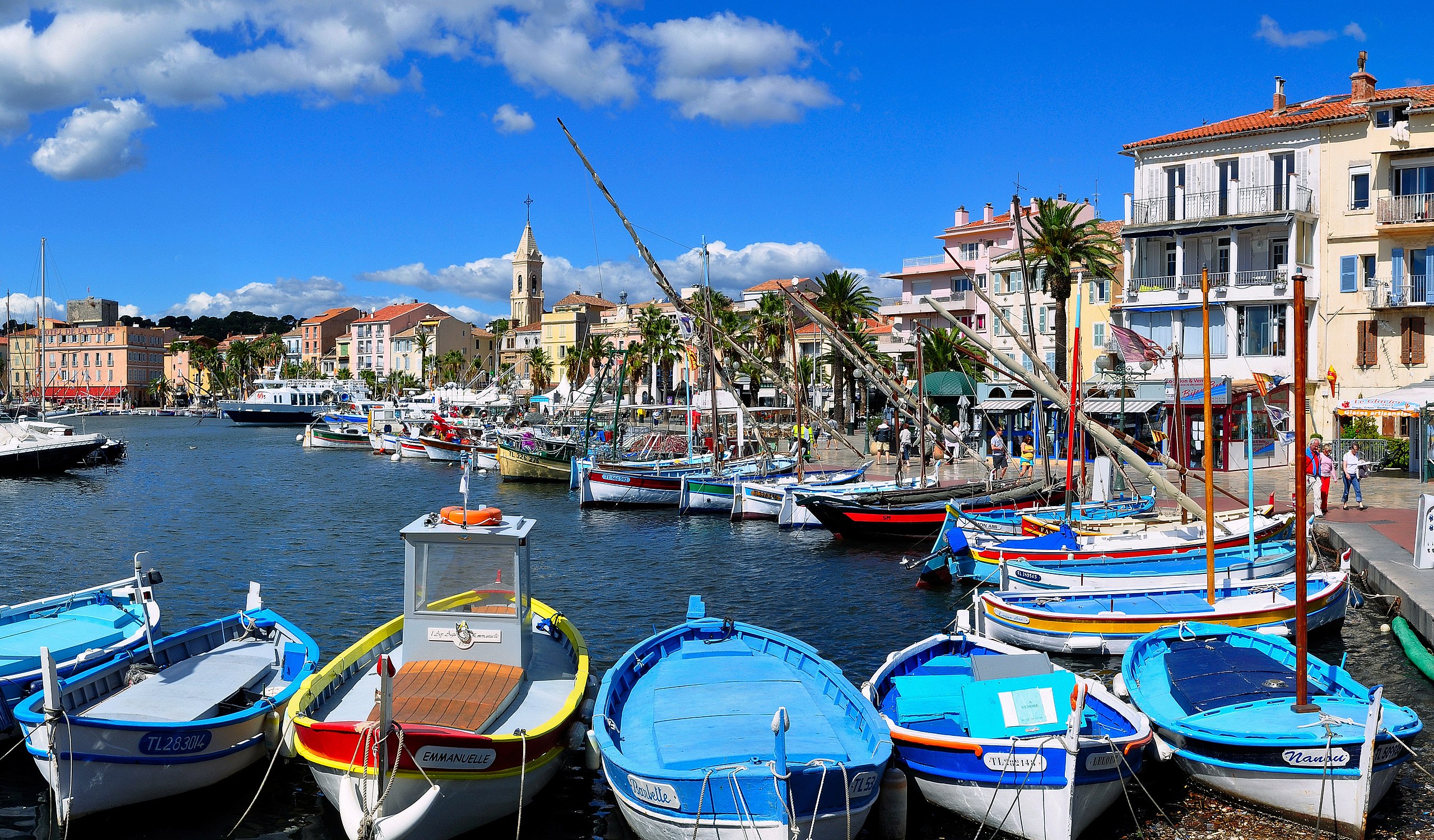 Sanary-sur-Mer: Wo der Markt zum Herzschlag der Provence wird