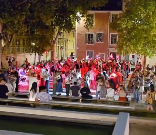 Tango unter südfranzösischem Himmel – Nîmes tanzt! Tango_Nimes_ScreenX