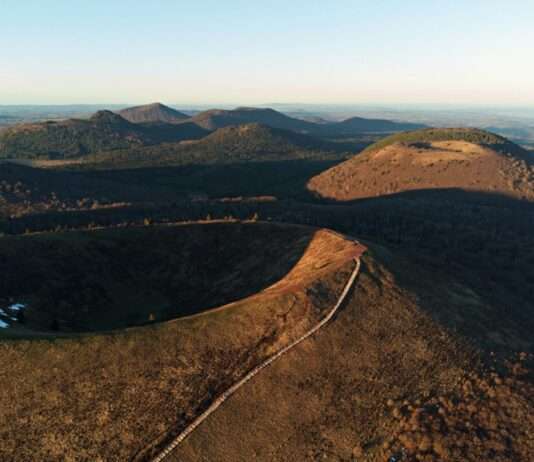 Vulkane der Auvergne – Schlafende Riesen mit glühendem Herz Auvergne