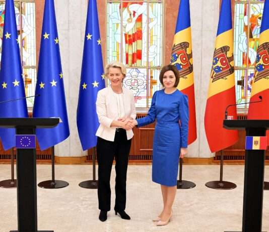 Moldawien zwischen Moskau und Brüssel: Ein Wahlkampf im Schatten der Einmischung Ursula-von-der-Leyen_Maia-Sandu_Wikipedia