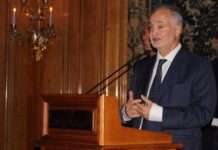 „Ein Land im Zwischenzustand“ – Jacques Attali warnt vor einer Unregierbarkeit Frankreichs Jacques_Attali_Wikipedia