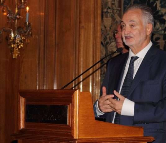 „Ein Land im Zwischenzustand“ – Jacques Attali warnt vor einer Unregierbarkeit Frankreichs Jacques_Attali_Wikipedia