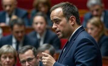 Autorität unter Druck: Frankreichs Regierung setzt auf Sicherheit, Einheit und fiskalische Strenge Lecornu_Nationalversammlung_Illustration