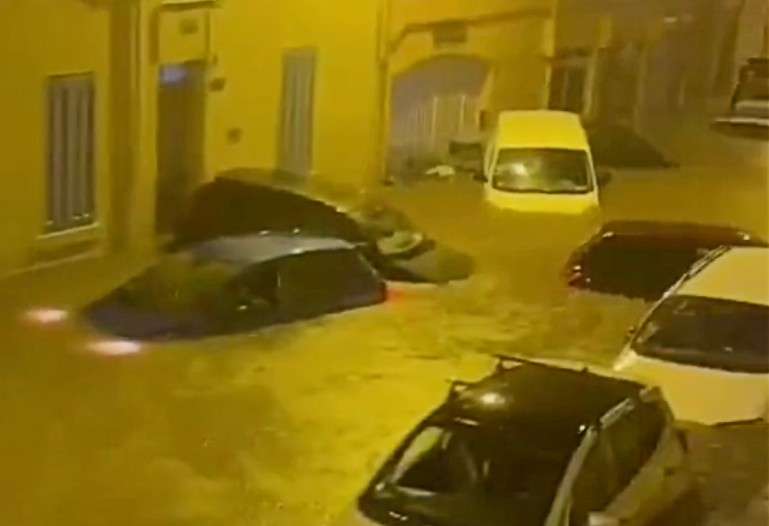 Marseille unter Wasser: Wenn ein Monat Regen in einer Stunde fällt