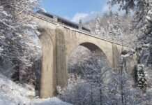 Die Schwalben-Linie im Jura – ein Eisenbahn-Juwel zwischen Himmel und Abgrund Viaduc_Saillard