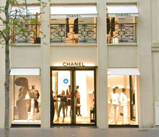 Mit Vollgas durch die Luxusfront: Spektakulärer Einbruch bei Chanel Chanel_Rue_Royale_Paris_ScreenGoogle