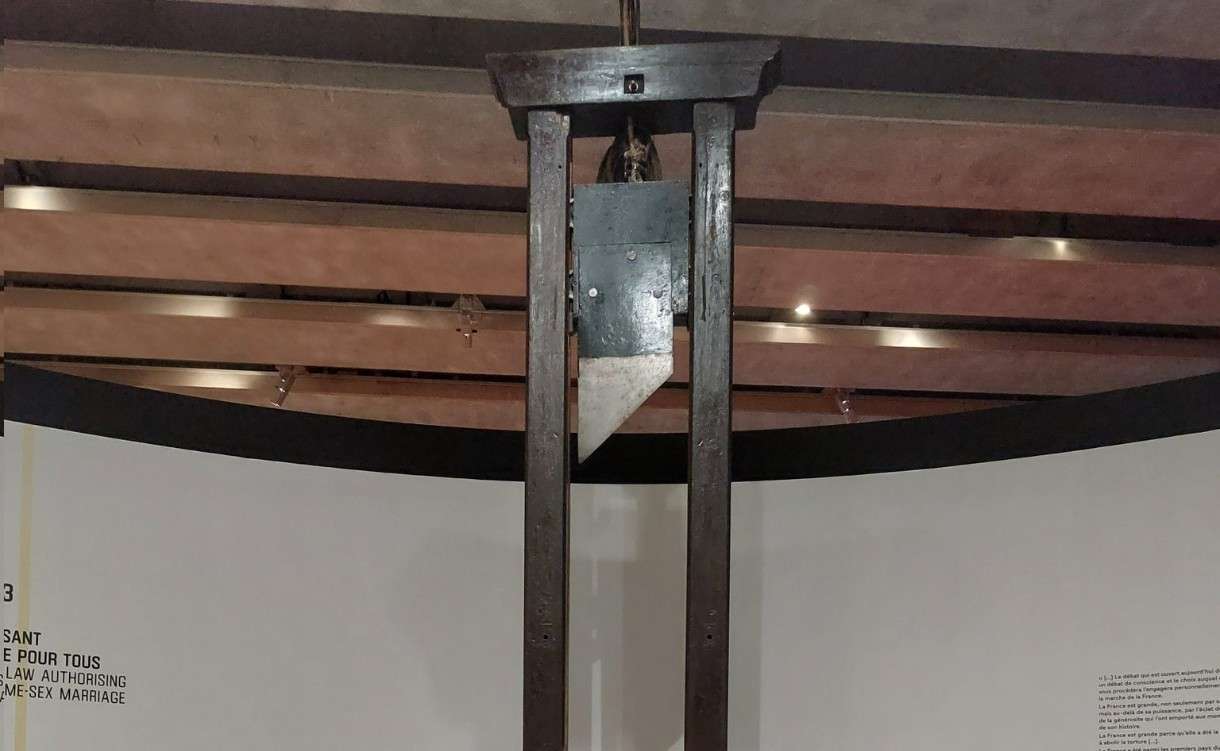 Guillotine im Rampenlicht: Wie das Mucem in Marseille an das dunkelste Kapitel der französischen Justiz erinnert