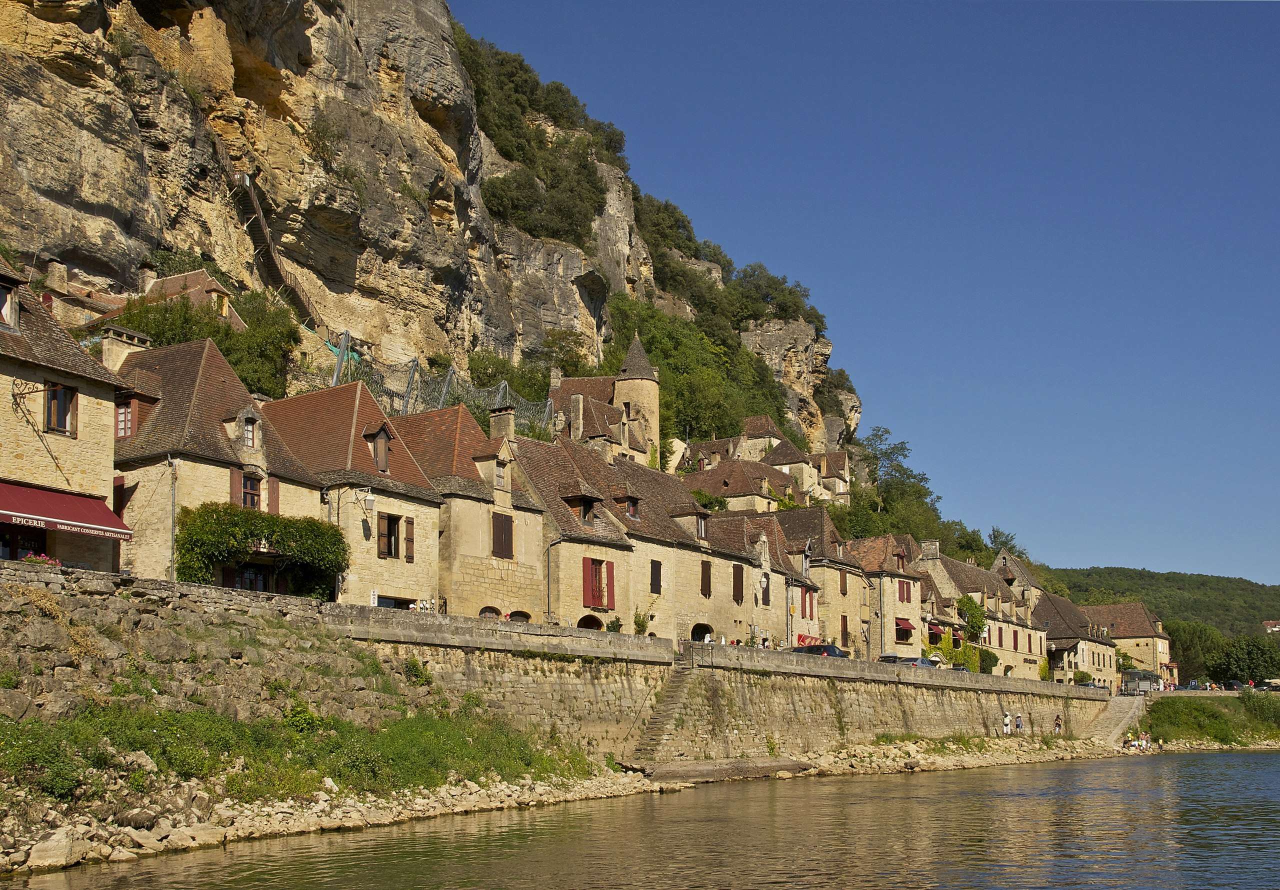 Gold im Glas, Ruhe im Fluss: Périgord Pourpre hautnah erleben