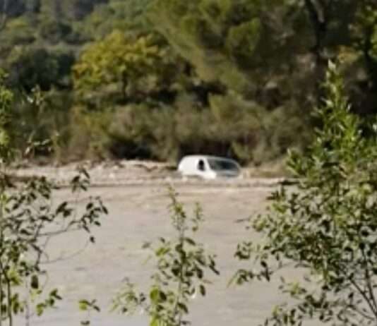Unwetterdrama in Nyons: Zwei Menschen nach Sturzflut vermisst – verzweifelte Suche im Département Drôme Vermisste_Personen_Überschwemmung_Drome_ScreenFTV
