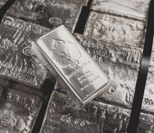 Silber auf Höhenflug: Was steckt hinter dem Rekordkurs des Edelmetalls? Silber-Barren