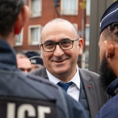 700.000 Menschen ohne Papiere in Frankreich? Was hinter dieser Zahl steckt