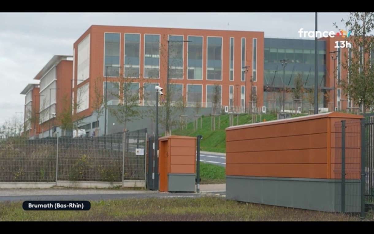 Huawei in der Sackgasse? Warum die neue Mega-Fabrik im Elsass leer steht