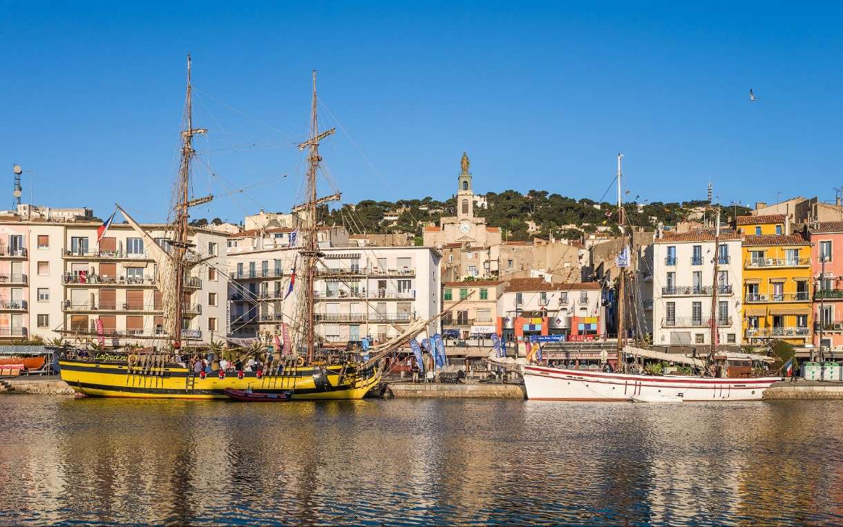 Sète: Sonnenbad im November