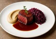 Tournedos de Biche, Crème de Marrons et Chou rouge braisé – Ein modernes Herbstgedicht aus der französischen Küche Tournedos-de-Biche-Crème-de-Marrons-et-Chou-rouge-braisé