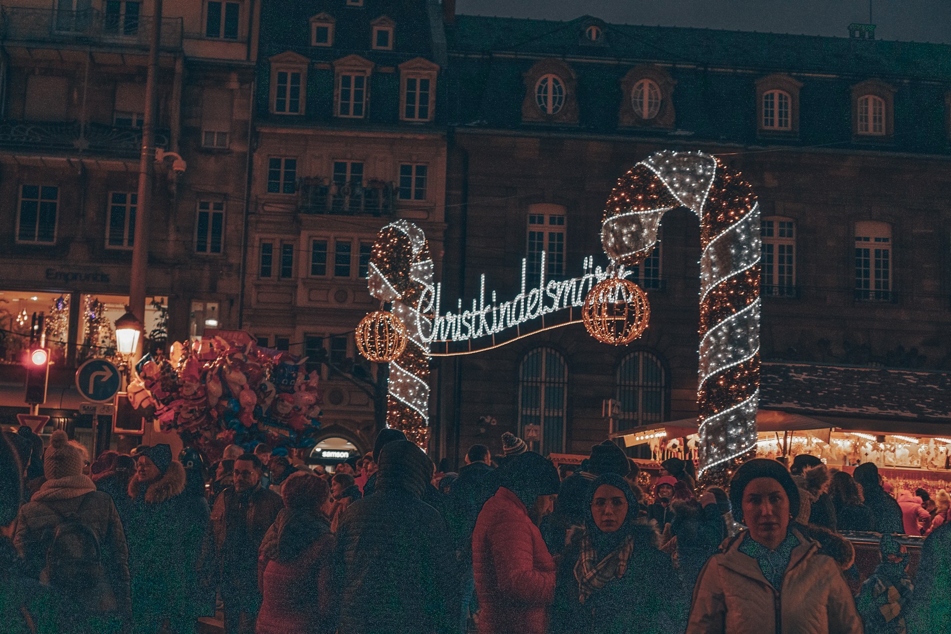 Strasbourg im Lichterkleid: Warum der Weihnachtsmarkt ein Muss ist