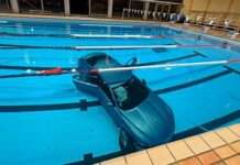 Ein Auto im Becken – wie La Ciotat nur knapp einer Tragödie entging Auto_Schwimmbad_ScreenX