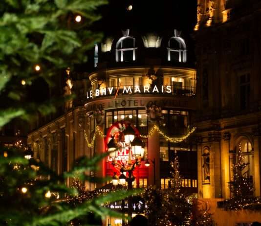 Wenn Frankreich im Dezember zu leuchten beginnt Paris-Weihnachten