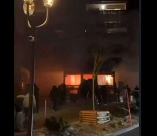 Frankreich trauert – die französischen Opfer des Brandes von Crans-Montana Feuer_Crans-Montana_ScreenX